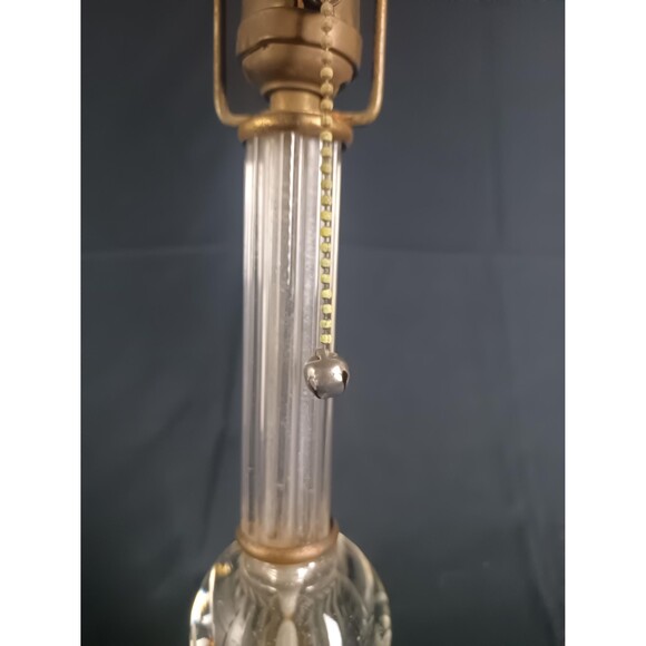 Vintage Etched Glass Lamp With Glass Geometric Shapes Leaves Vine Patterns MCM - Picture 9 of 10